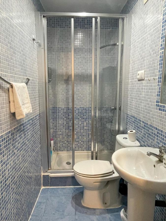 Az The Bridge Hostel - Coliving Zaragoza Ngoại thất bức ảnh